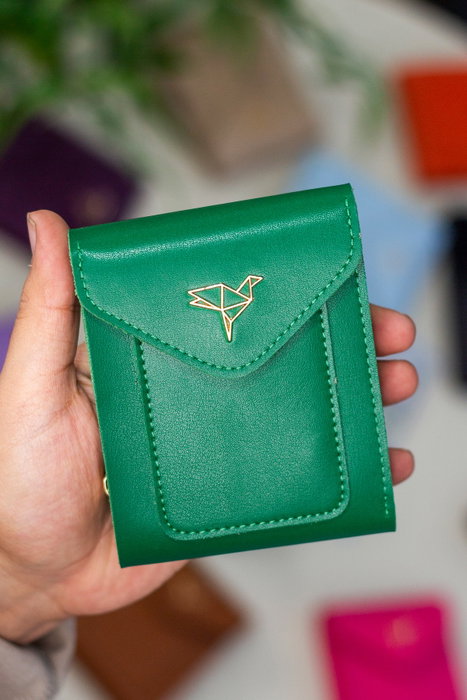 Zoozie Bags Cartera de Mujer Verde de Cuero PU Elegante y Práctica, 12x10x1.5 cm